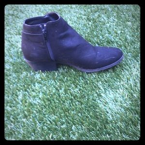 Black ankle boots healed